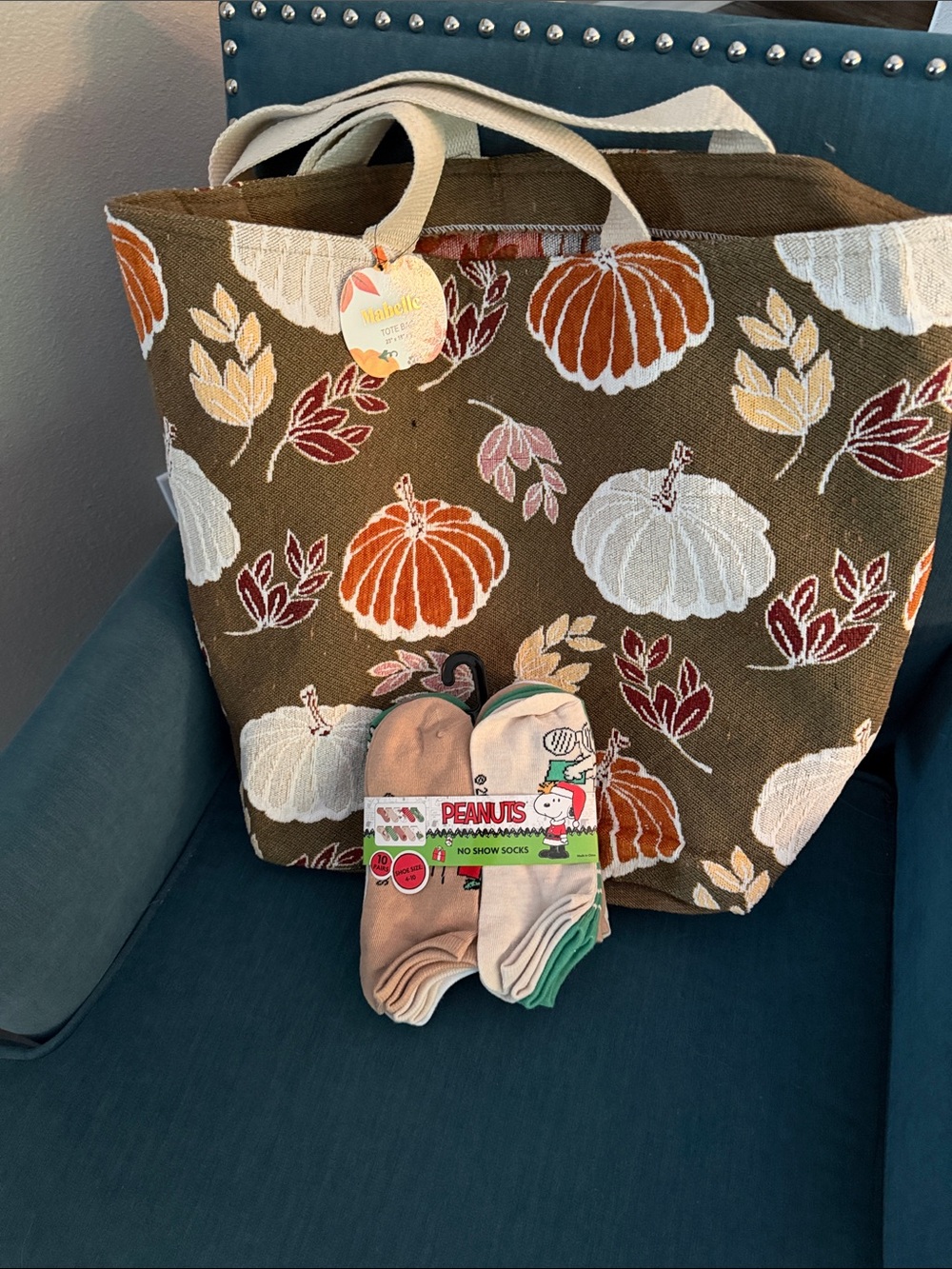 Pumpkin Print Tote Bag nwt & peanuts 10 or socks nwt lrg tote